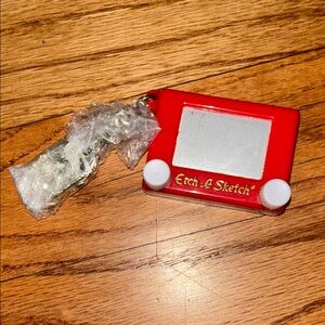 Vintage Working 1994 MINI 2" Etch A Sketch Keychain Brand New